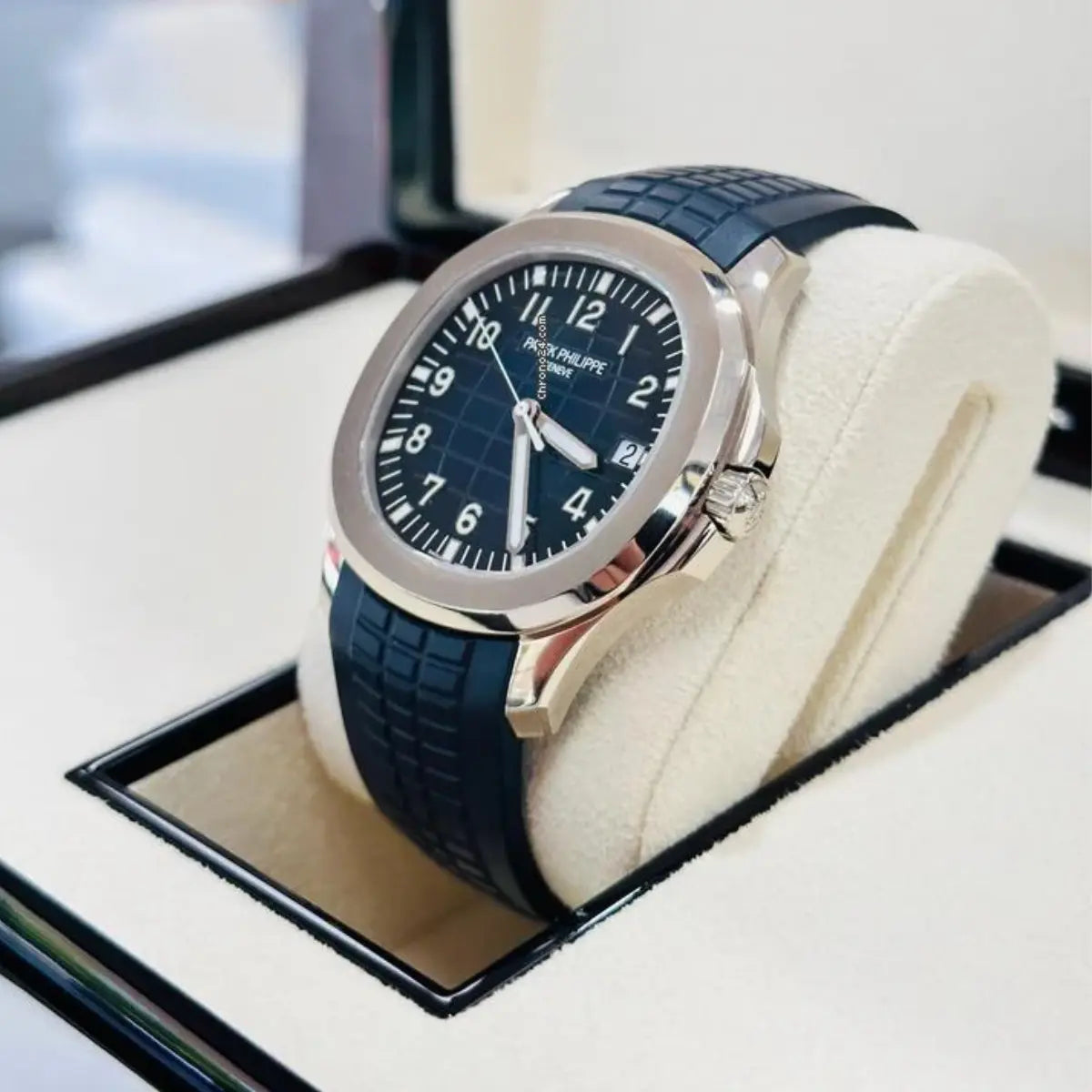 Zertifikat - Aquanaut Uhr
