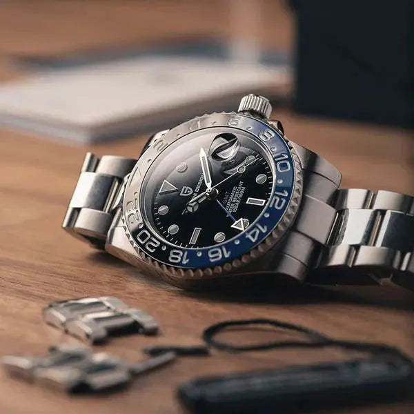 Pagani Design Pantheon Blau